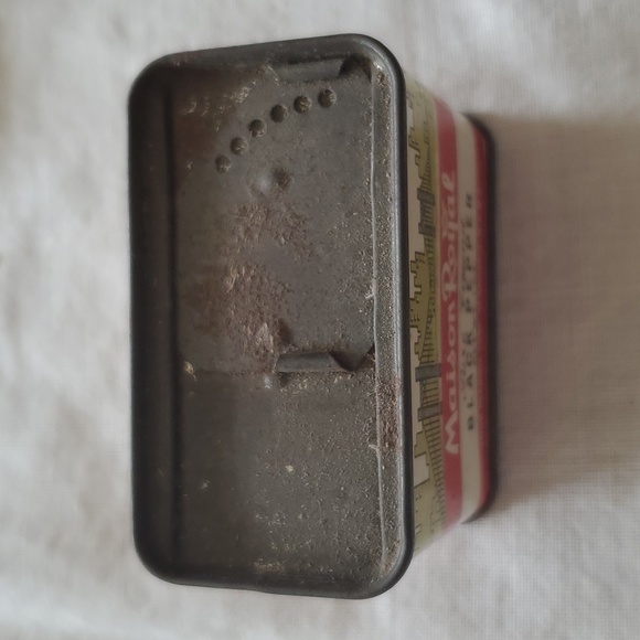 VTG Spice Tin Madison Royal Black Pepper N.Y. Tin Label Kitchen Retro Red Bridge - Picture 5 of 9